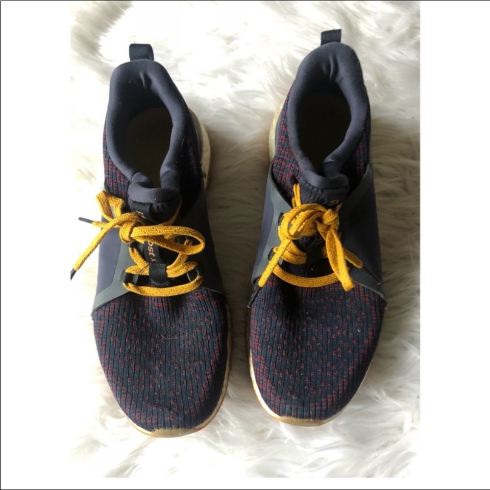 Adidas Pureboost Tennis shoes